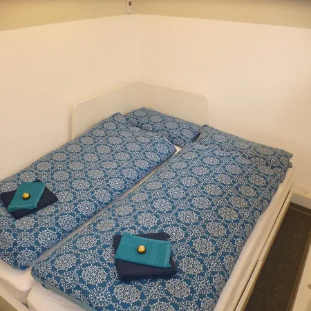 Ferienwohnungen Direkt Am Wasser In Glueckstadt Room photo