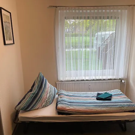 Ferienwohnungen Direkt Am Wasser In Glueckstadt Room photo