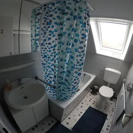 Ferienwohnungen Direkt Am Wasser In Glueckstadt Room photo